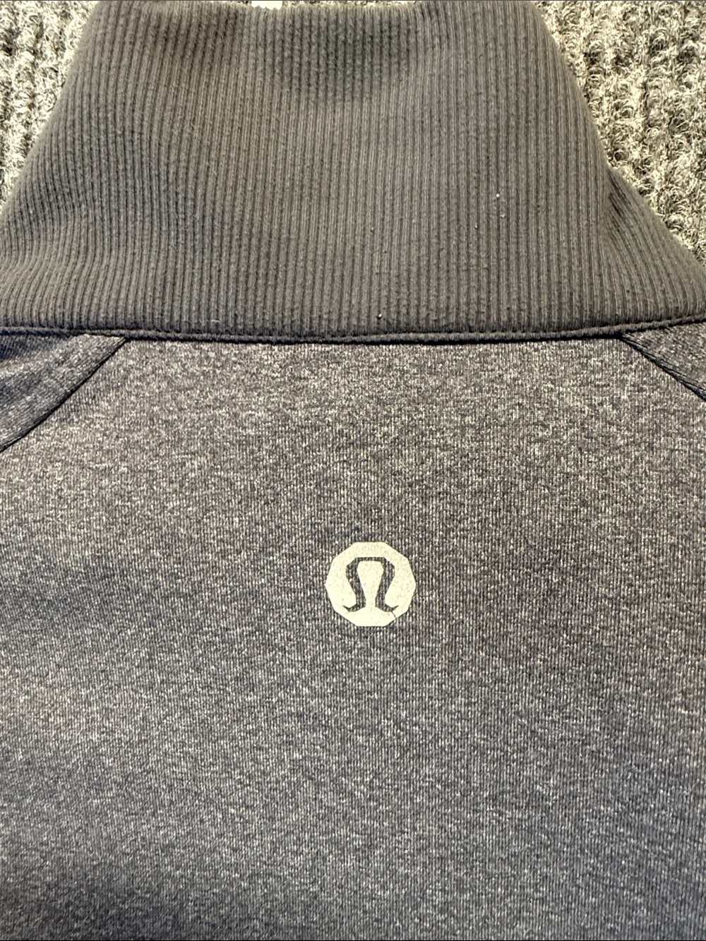 Lululemon Men’s Vent Tech Full Zip Jacket Magnetic Pocket Gray Size Medium - Picture 2 of 13